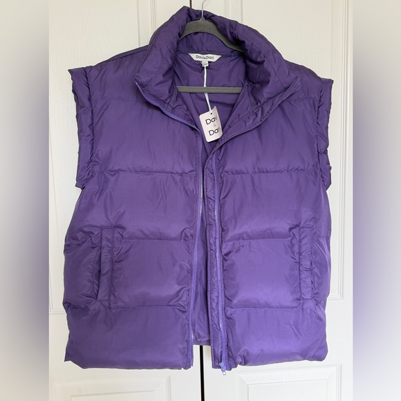 DAVI & DANI Jackets & Blazers - DAVI & DANI Lavender Quilted Vest